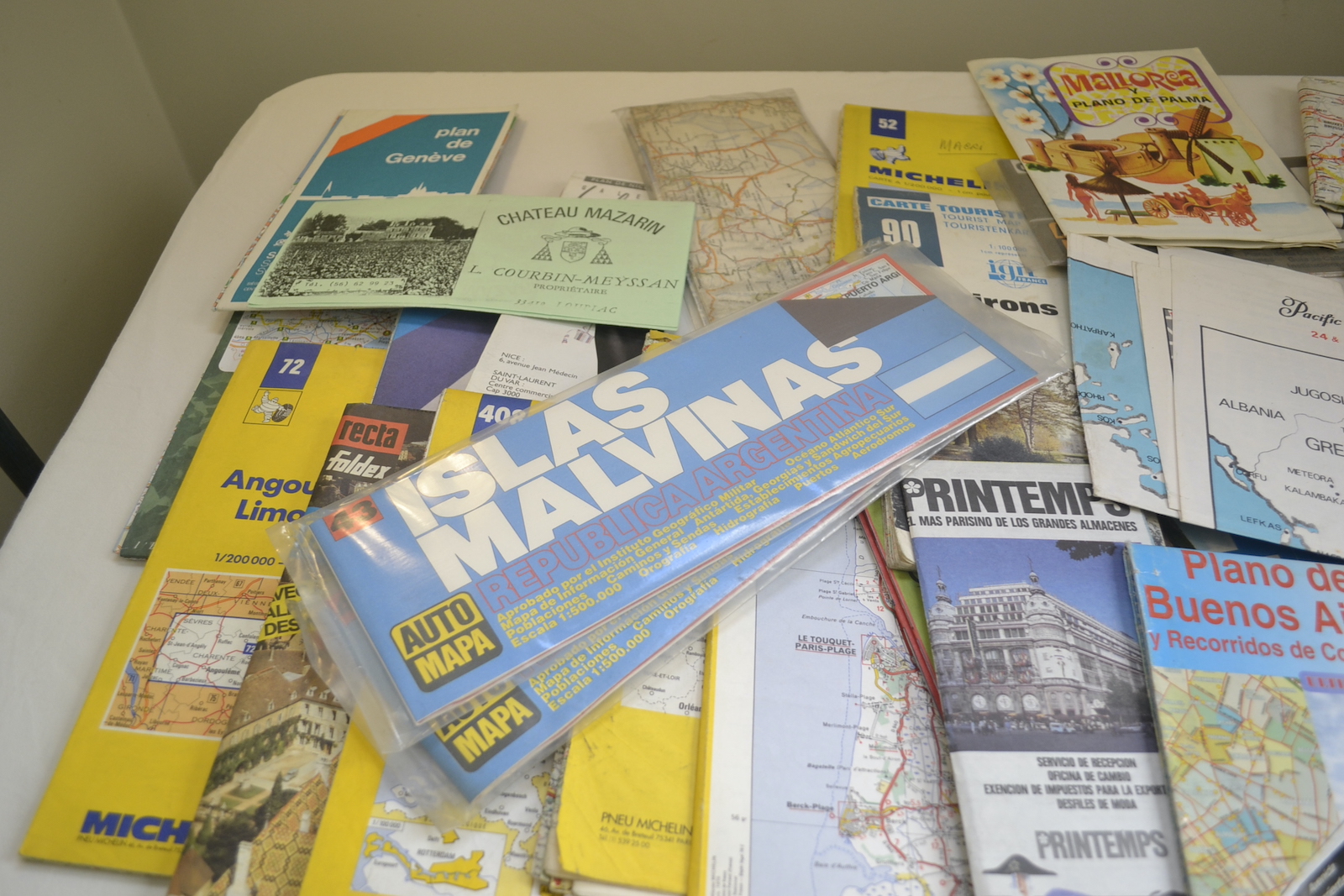 Lote de mapas y folletería turística - Image 8