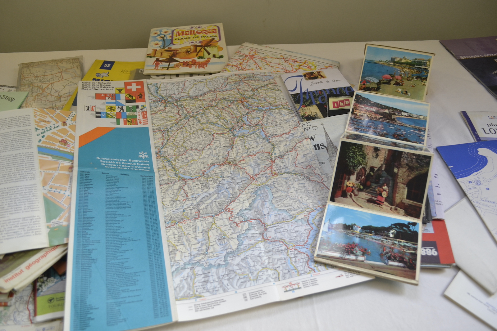 Lote de mapas y folletería turística - Image 3