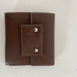 Billetera cuadrada de cuero vacuno marron