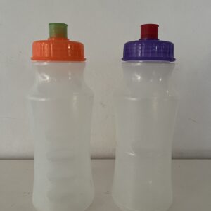 Botellas deportivas de plástico