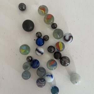 Lote de bolitas/canicas vidrio y metal
