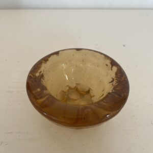 Cenicero de vidrio ambar