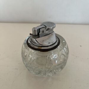 Encendedor de mesa antiguo