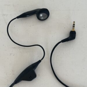 Auricular monoaural con cable y microfono integrado negro